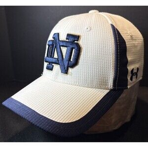 NEW NWOT Retired Notre Dame Fighting Irish Under Armour Fitted M. Hat White/Blue